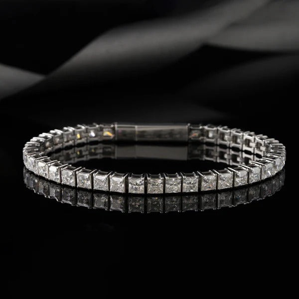 Princess 4.4mm diamond, Surgical(316L) Stainless steel, tennis bracelet ( lab-grown / Moissanite diamonds)
