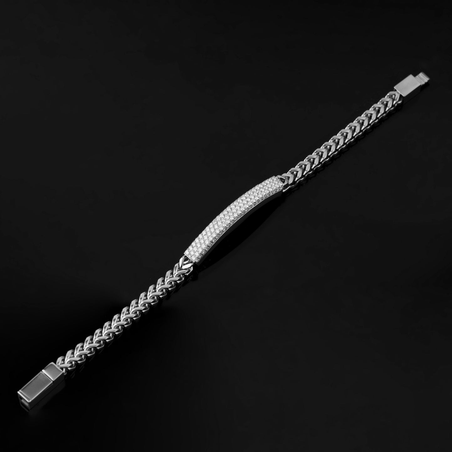 Luxury Men’s Bracelet with Lab Grown / Moissanite Diamonds – (316L) surgical steel Owerri Collection